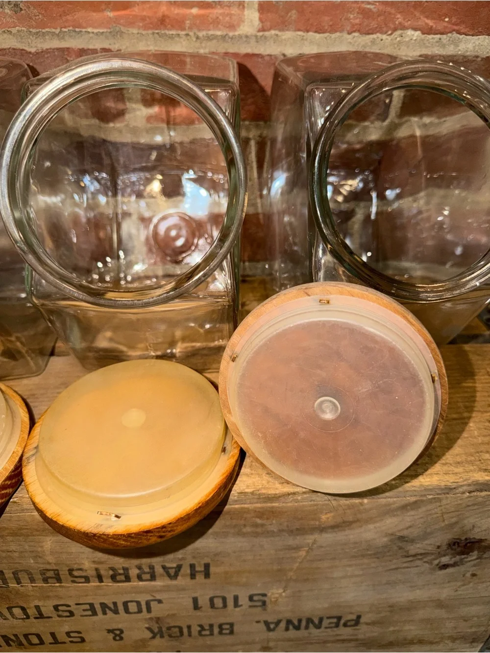 Set of 4 Kitchen Glass Storage Jars with Wood Lids Seal Baking Ingredients